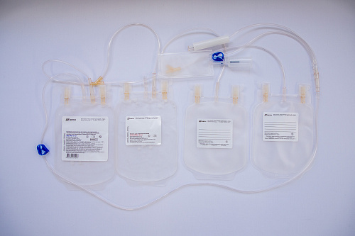 Контейнер полимерный для крови и ее компонентов четырехкамерный «Гемасин»